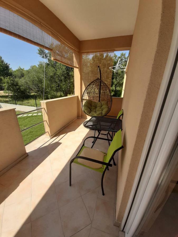 Apartmani Lea Starigrad Exterior photo