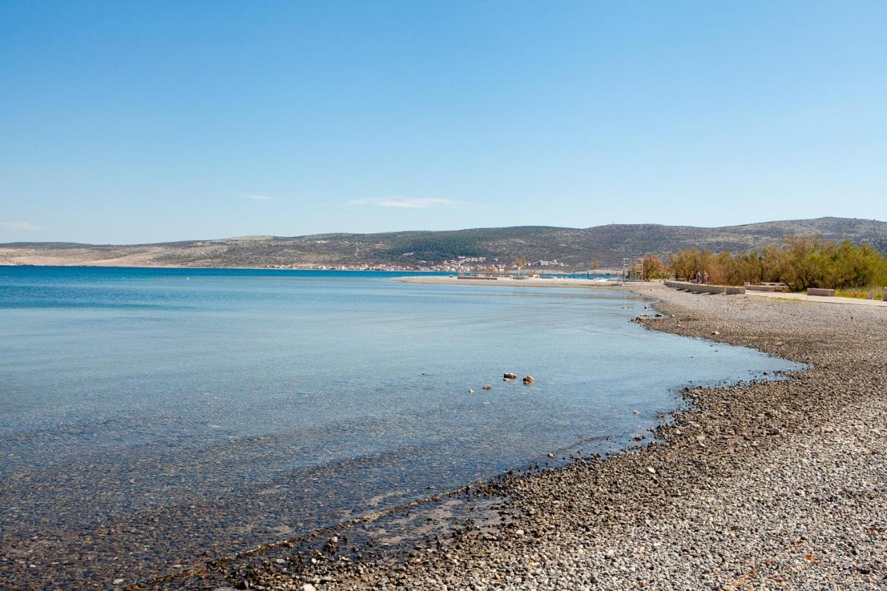 Apartmani Lea Starigrad Exterior photo